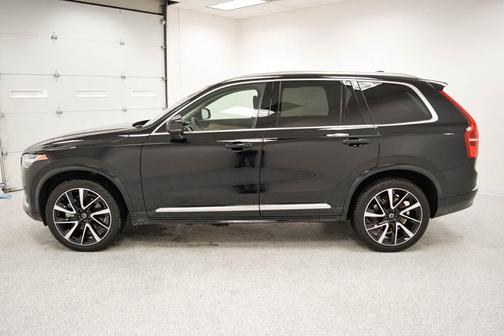 2024 Volvo XC90 B6 Plus Bright Theme 7-Seater