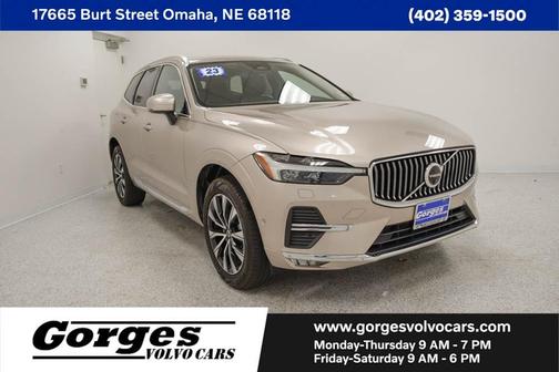 2023 Volvo XC60 B5 Plus Bright Theme