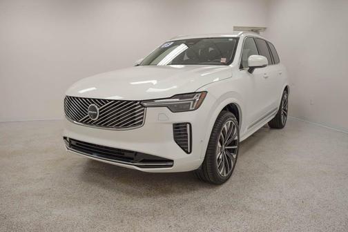 2025 Volvo XC90 B6 Plus 7-Seater