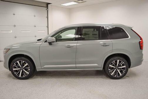 2026 Volvo XC90 B5 Core