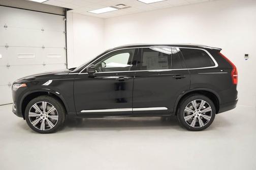 2025 Volvo XC90 B6 Ultra