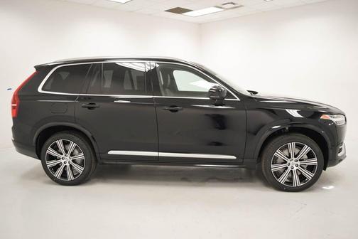 2025 Volvo XC90 B6 Ultra