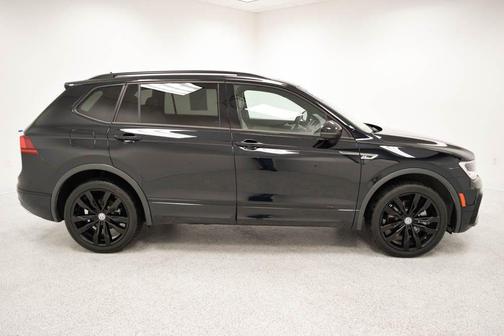 2021 Volkswagen Tiguan 2.0T SE R-Line Black