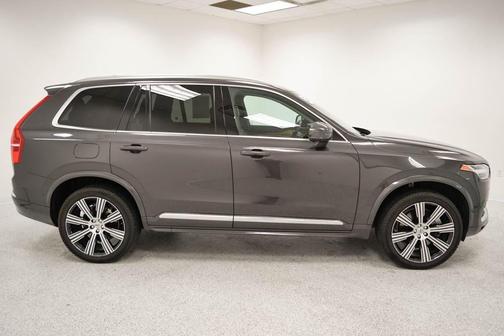 2024 Volvo XC90 Recharge Plug-In Hybrid T8 Plus Bright Theme 7-Seater