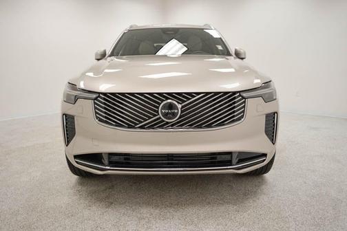 2026 Volvo XC90 Plug-In Hybrid T8 Plus 7-Seater