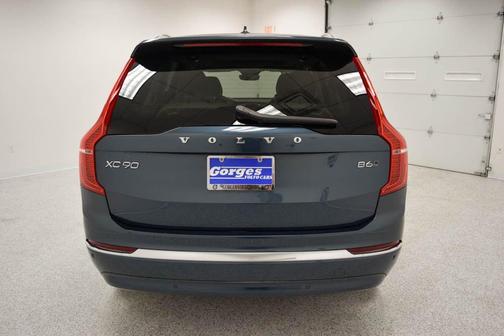 2023 Volvo XC90 B6 Plus 6-Seater