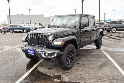2023 Jeep Gladiator Sport