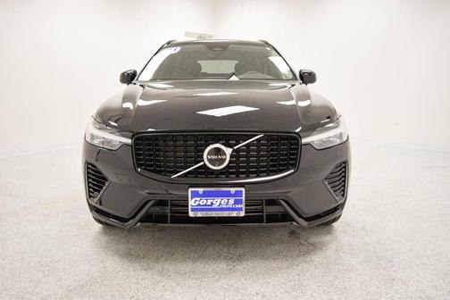2024 Volvo XC60 Recharge Plug-In Hybrid T8 Plus Dark Theme