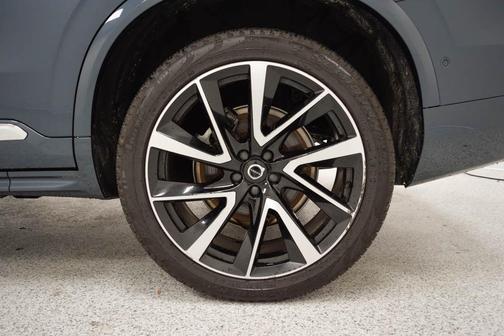 2023 Volvo XC90 B6 Plus 6-Seater