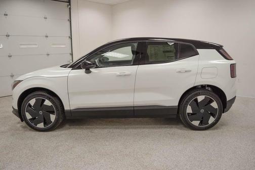 2026 Volvo EX30 Twin Motor Plus