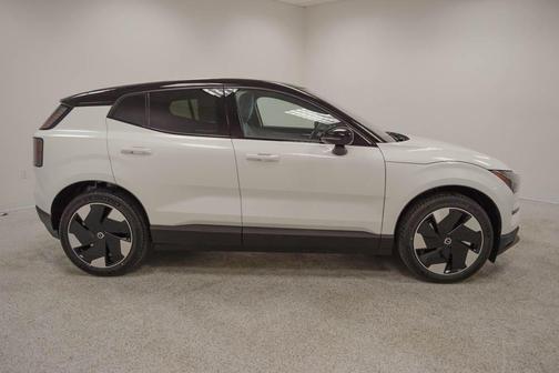 2026 Volvo EX30 Twin Motor Plus