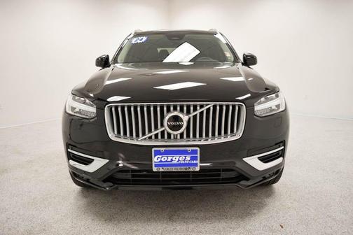 2024 Volvo XC90 B5 Core Bright Theme