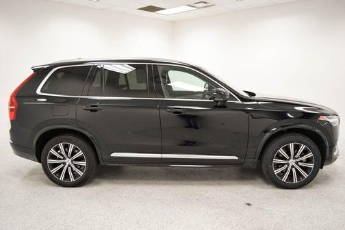 2024 Volvo XC90 B5 Core Bright Theme