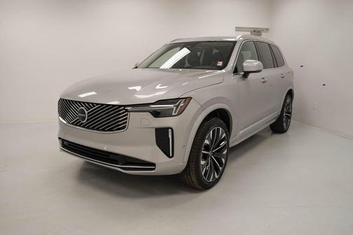 2025 Volvo XC90 B5 Plus 7-Seater