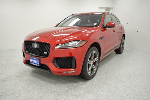2019 Jaguar F-PACE S