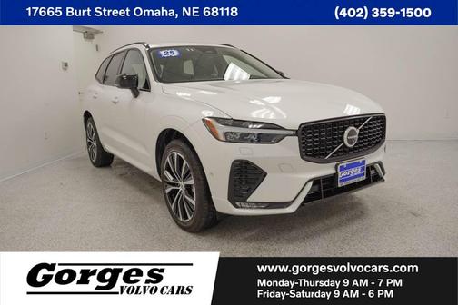 2025 Volvo XC60 B5 Plus