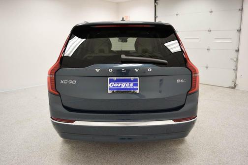 2026 Volvo XC90 B6 Ultra 7-Seater