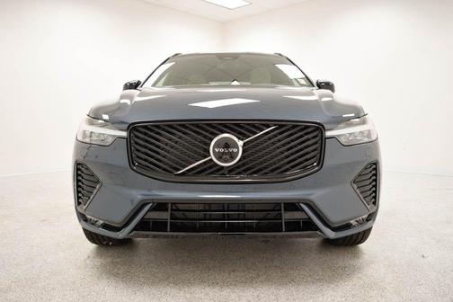 Denim Blue 2026 Volvo XC60 B5 Plus