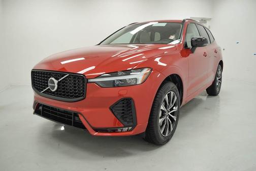 2025 Volvo XC60 B5 Core