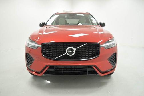 2025 Volvo XC60 B5 Core