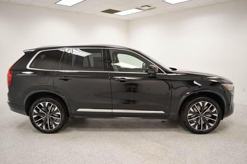 Onyx Black 2026 Volvo XC90 B6 Plus 7-Seater