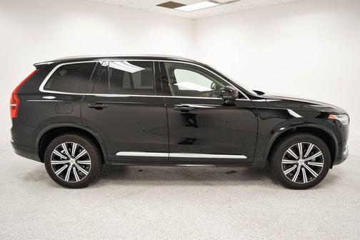 2024 Volvo XC90 B5 Plus Bright Theme