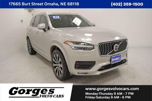 2023 Volvo XC90 B5 Core