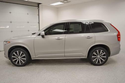 2023 Volvo XC90 B5 Core