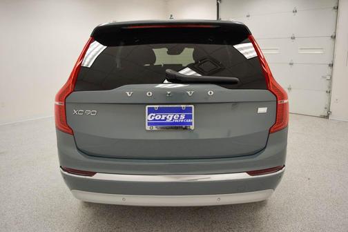2022 Volvo XC90 Recharge Plug-In Hybrid EAWD INSCRIPTION 7 SEATER