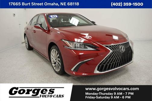 2023 Lexus ES 300h Luxury