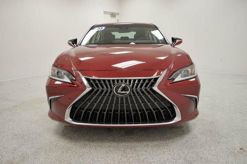 2023 Lexus ES 300h Luxury