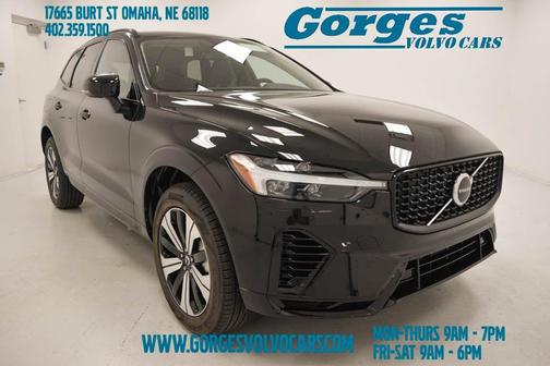 2025 Volvo XC60 Plug-In Hybrid T8 Core