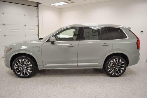 2026 Volvo XC90 T8 ULTRA 7-SEATER