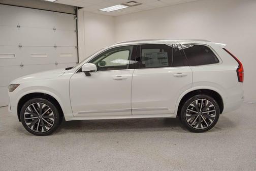 2026 Volvo XC90 B6 Plus 6-Seater