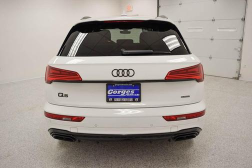 2024 Audi Q5 45 S line quattro Premium