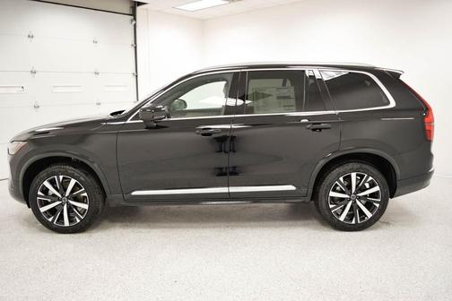 2026 Volvo XC90 B5 Core
