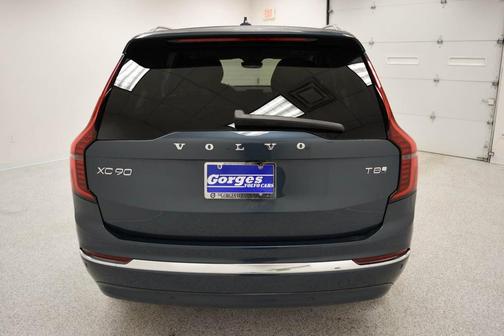 2026 Volvo XC90 Plug-In Hybrid T8 Plus 7-Seater