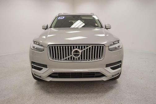 2024 Volvo XC90 B5 Plus Bright Theme