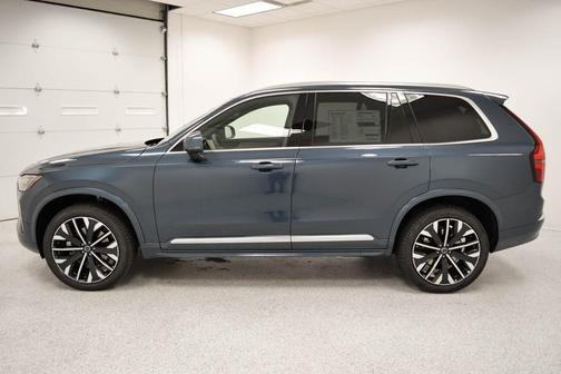 2026 Volvo XC90 B5 Plus 7-Seater