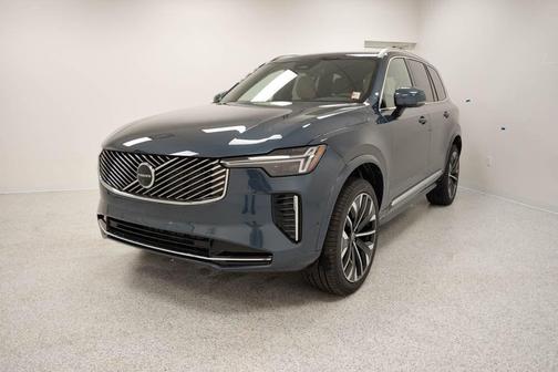 2026 Volvo XC90 B5 Plus 7-Seater