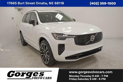 2026 Volvo XC90 B6 Ultra Dark Theme 6-Seater