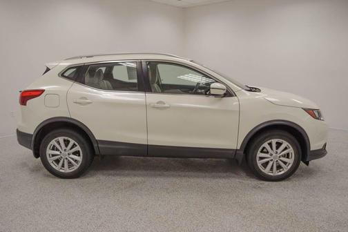 2018 Nissan Rogue Sport SV