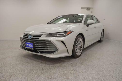 2021 Toyota Avalon Hybrid Limited