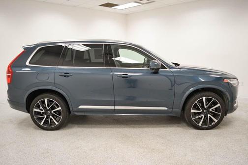 Denim Blue 2023 Volvo XC90 B6 Plus 7-Seater