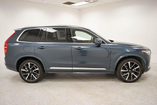 Denim Blue 2023 Volvo XC90 B6 Plus 7-Seater