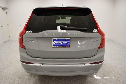 2024 Volvo XC90 B5 Plus Bright Theme