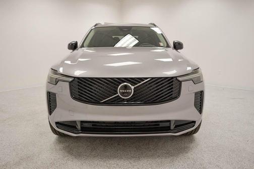 2026 Volvo XC90 B6 Ultra Dark Theme 7-Seater