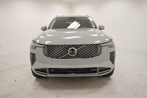 2026 Volvo XC90 B6 Plus 6-Seater