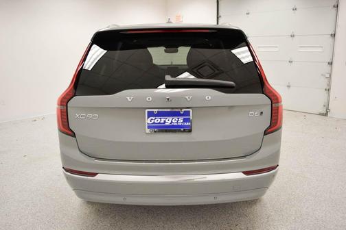 2026 Volvo XC90 B6 Plus 6-Seater