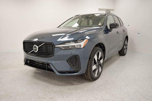 2025 Volvo XC60 Plug-In Hybrid T8 Plus